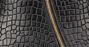 Crimson-Welt Black