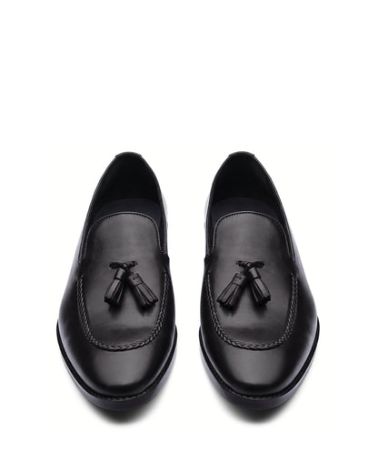 Lorenzo Tassel Loafers | Obsidian Black, leather detail