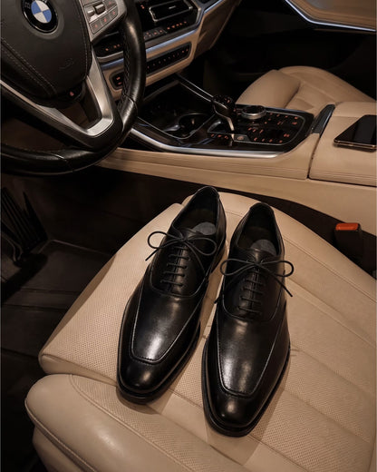 Martin Germont Signore Signature-Stitch Oxford Shoes in Obsidian Black