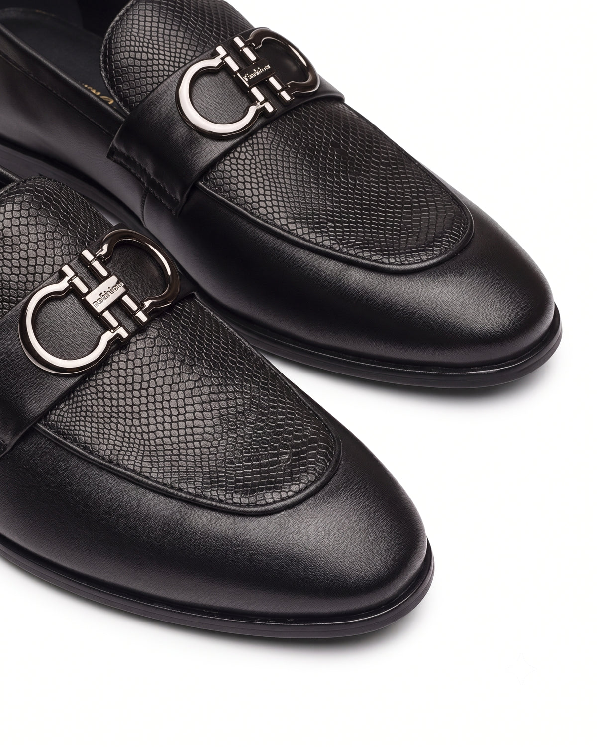 Imperio Embossed Horsebit Loafers | Obsidian Black